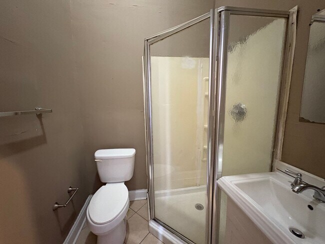 Photo - 171 Orange St Unit 1