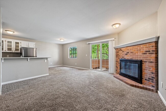 Photo - 701 Canyon Dr
