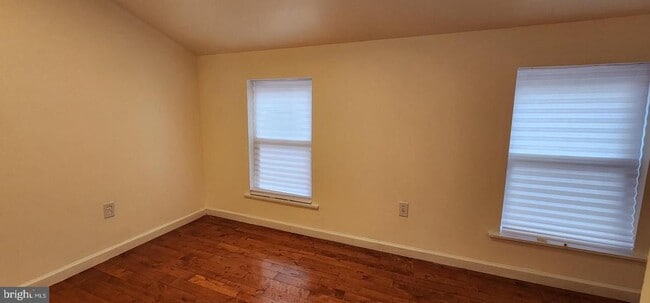 Photo - 1144 O'Neil St