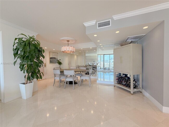 Photo - 1111 Crandon Blvd Unidad C1104