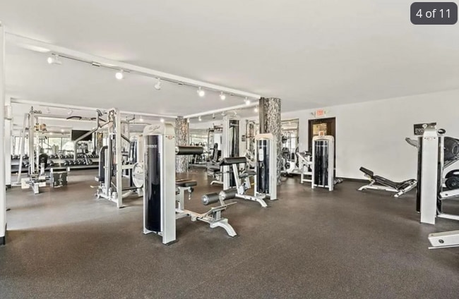 Photo - 700 E 8th St Unidad 15E