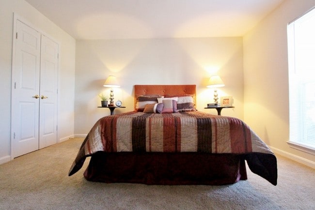 Photo - Kentlands Manor