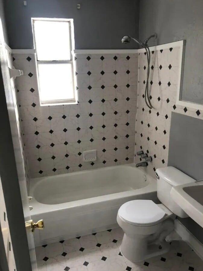 Photo - 1559 Van Buren St