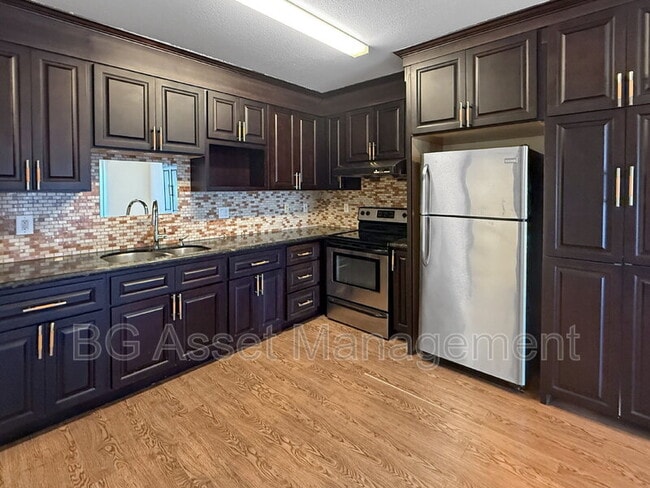 Photo - 1459 MacArthur Blvd Condo Unit 47