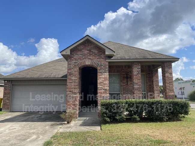 Photo - 115 N Pointe Dr