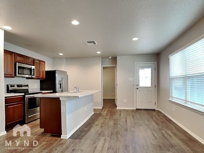 Photo - 13011 Lineberry Ln