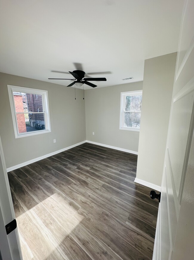 Photo - Glenwood Unit 2