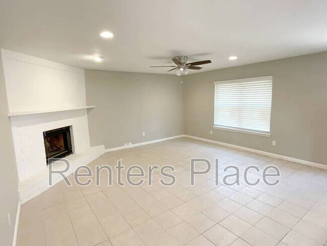 Photo - 1001 SW 101st St