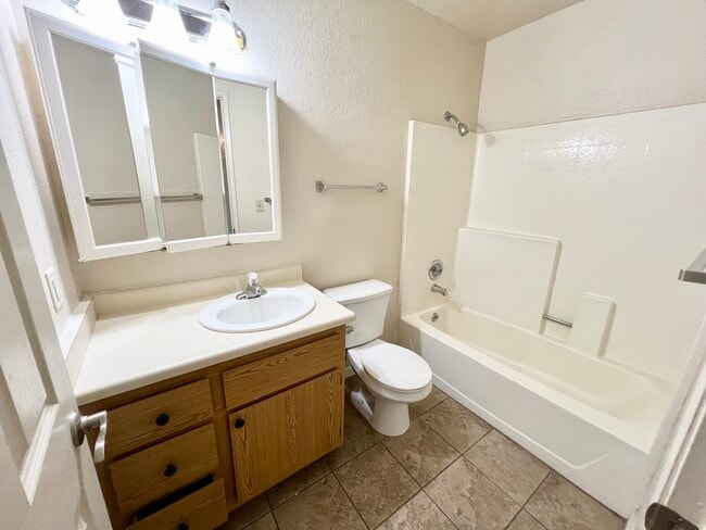 Crest View Apartments
