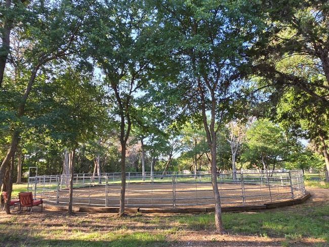 Photo - 606 Blessing Ranch Rd