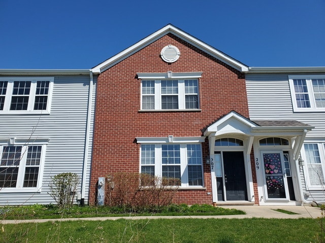 Building Photo - 207 Springbrook Trail S
