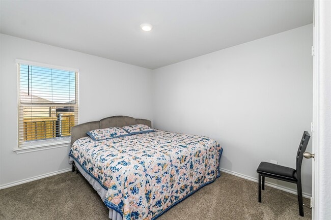 Building Photo - 417 Destin Dr