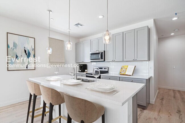 Photo - 1500 N 35th St