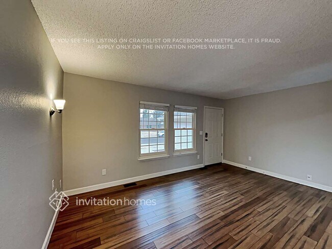 3852 S Olathe Cir