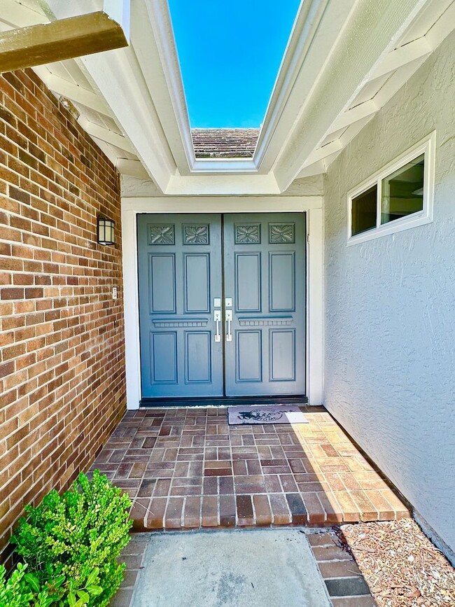 Photo - FOR RENT Call For Availability 3Br/3Ba 2128 Sqft Fully Furnished Del Mar Heights Vacation Home, C...