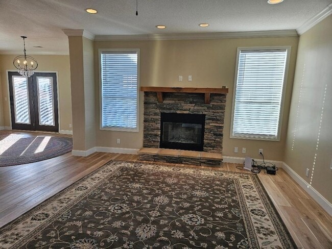 Photo - 555 Paint Creek Rd