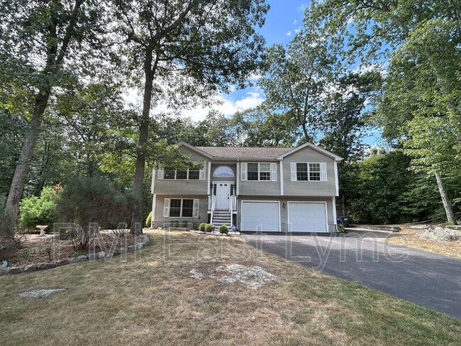 Photo - 75 Great Brook Rd House
