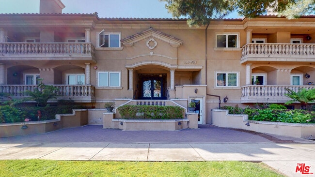 Building Photo - 11440 National Blvd Unit 2