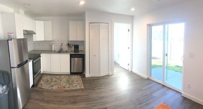 Photo - Perfect 1 Bedroom 1 Bath Cottage House!!!