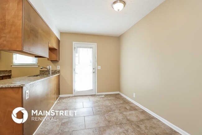 Photo - 5313 Ashlawn Dr
