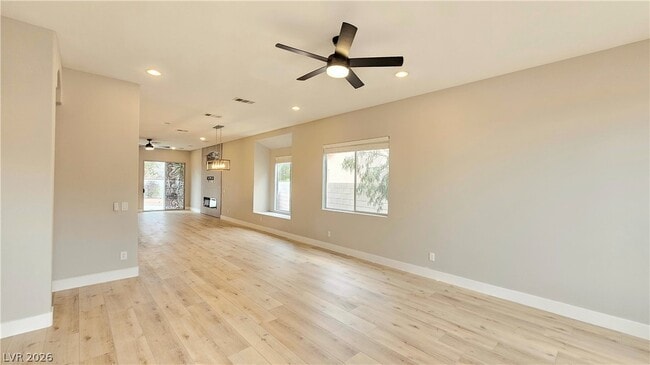 Photo - 1948 Kachina Mountain Dr