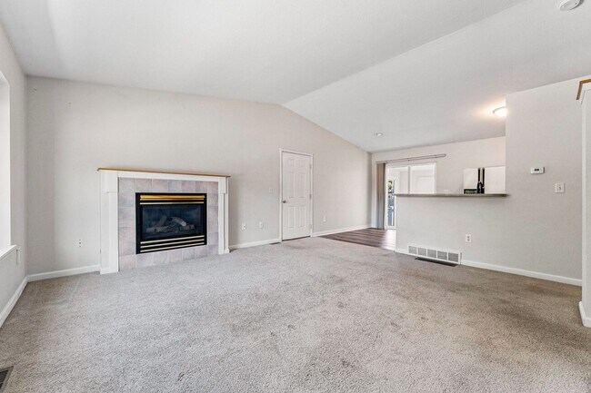 Photo - Sunrise Circle