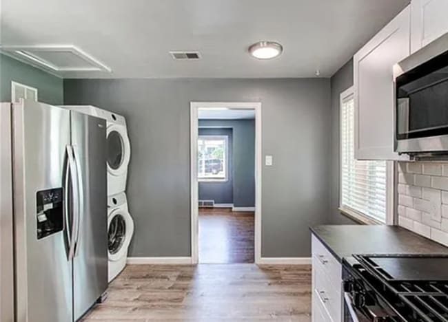 Photo - 1391 W Custer Pl