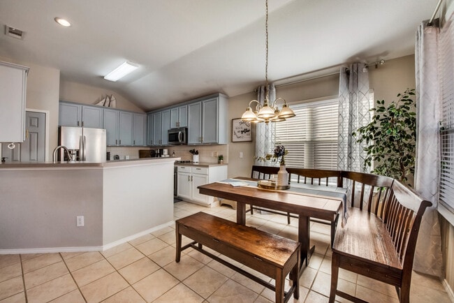 Photo - 2732 Excalibur Dr Unit ID1026130P