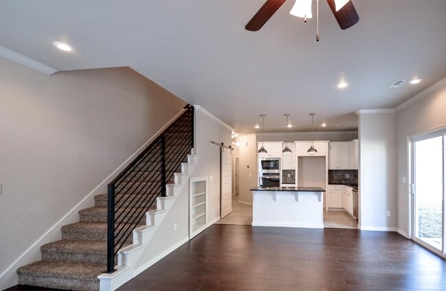 Photo - 641 N Keats Dr