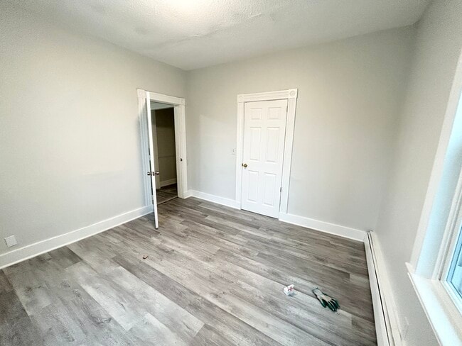 Photo - 8 Oakland St