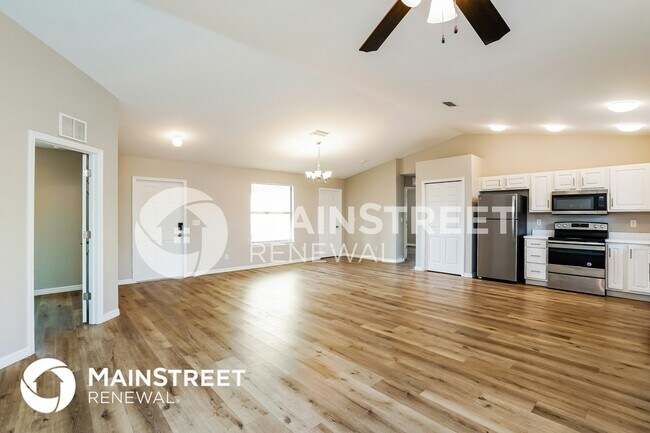 Photo - 3800 34th St SW