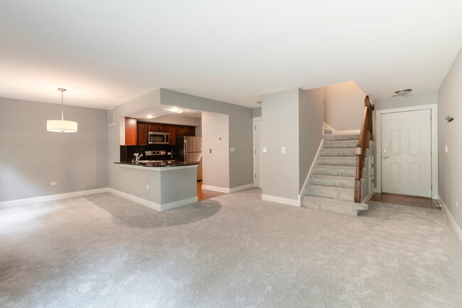 Photo - 43 Foxcroft Rd