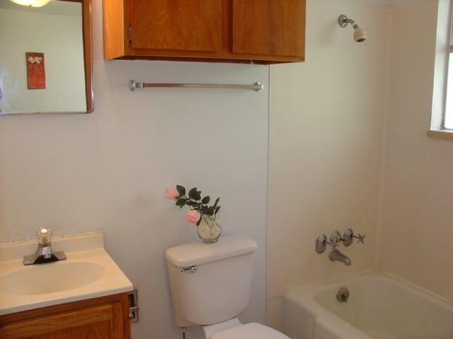Photo - 710-712.5-7125 NE 43rd St Unit 710
