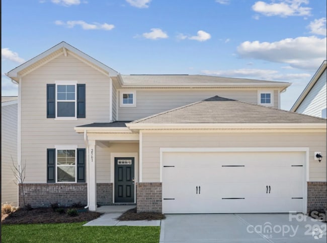 Building Photo - Stunning 5-Bed, 3-Bath Home in Desirable B...
