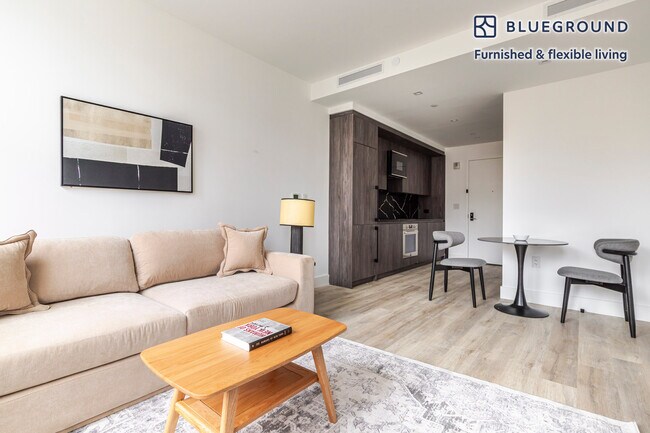 Photo - 280 E Houston St Unit FL4-ID2057