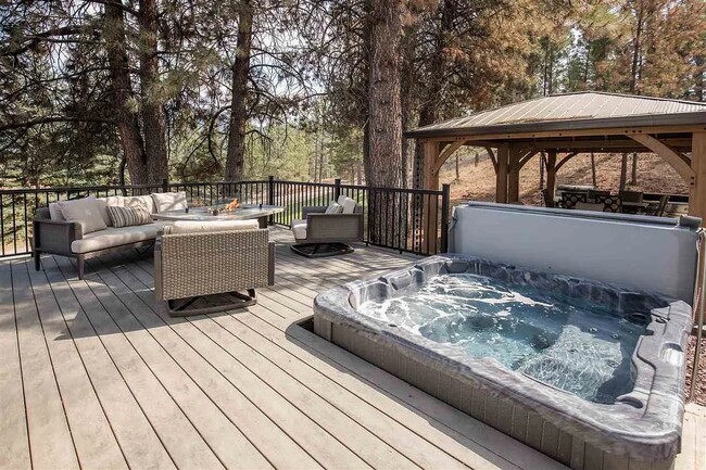 Photo - 65 Rock Ridge Dr