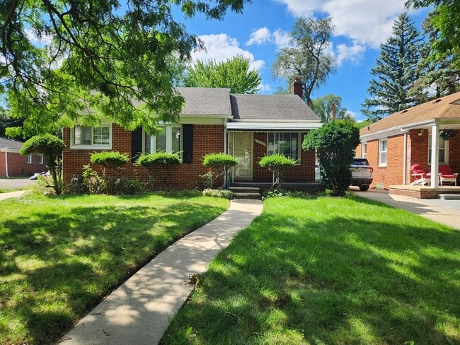 Building Photo - 11627 Bramell