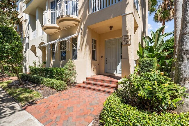 Photo - 6002 Printery St