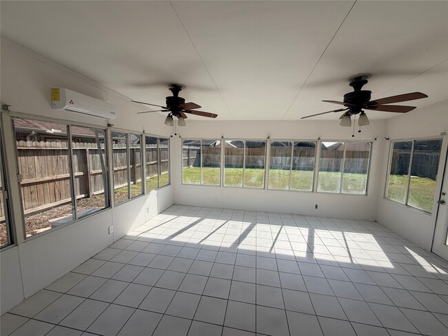 Photo - 14014 Long Shadow Dr