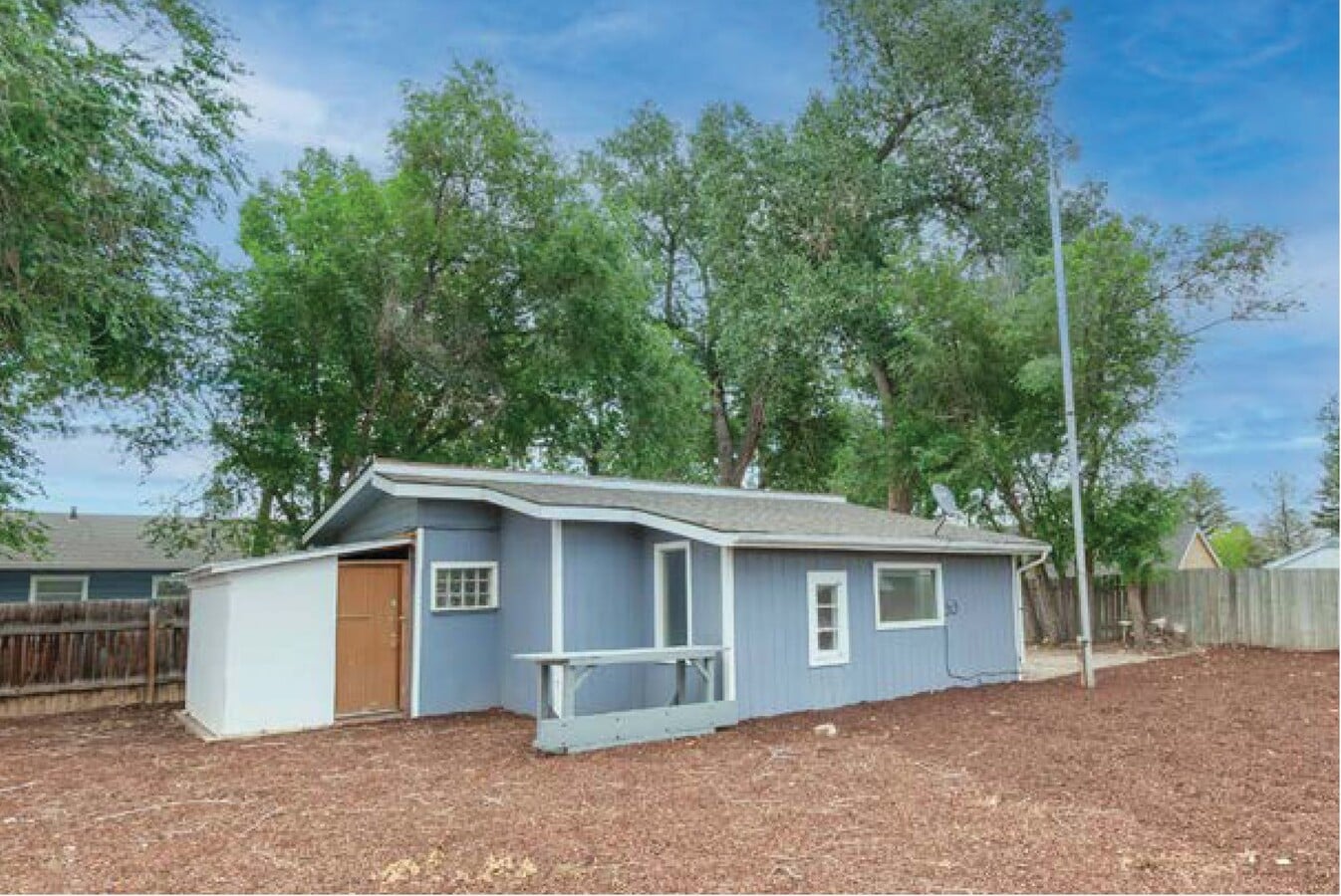 Photo - Cozy 1 Bed/1 Bath with ample room for all ...