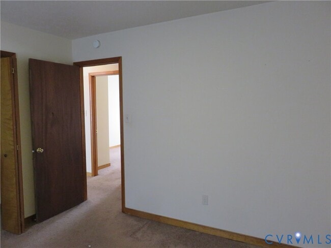 Photo - 101 N Mapleleaf Ave