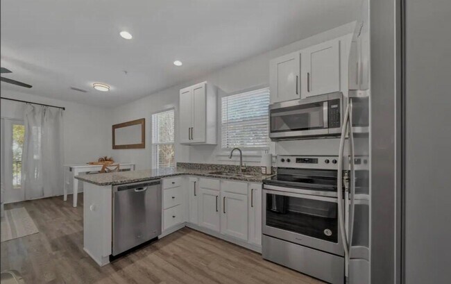 3938 W County Hwy 30A Unit 614