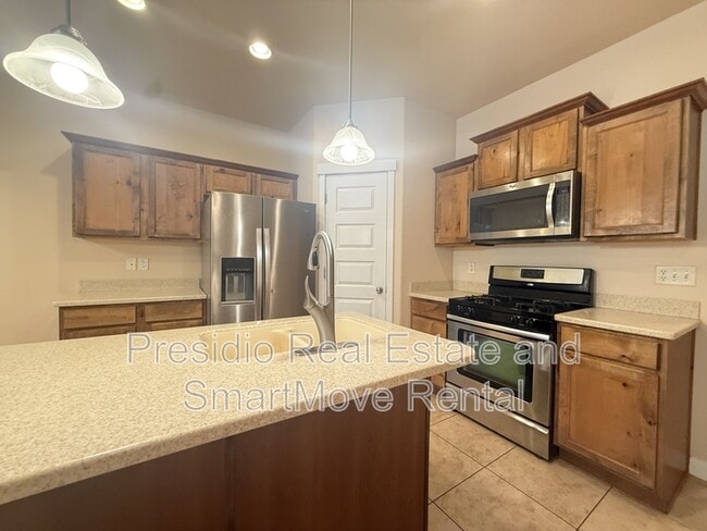 2798 Asbury Ln