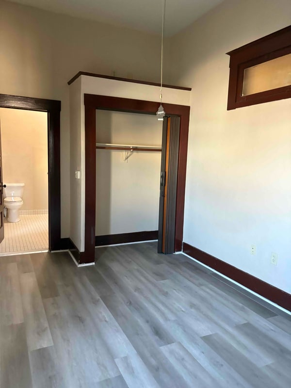 Building Photo - 309 Heinlen St Rental