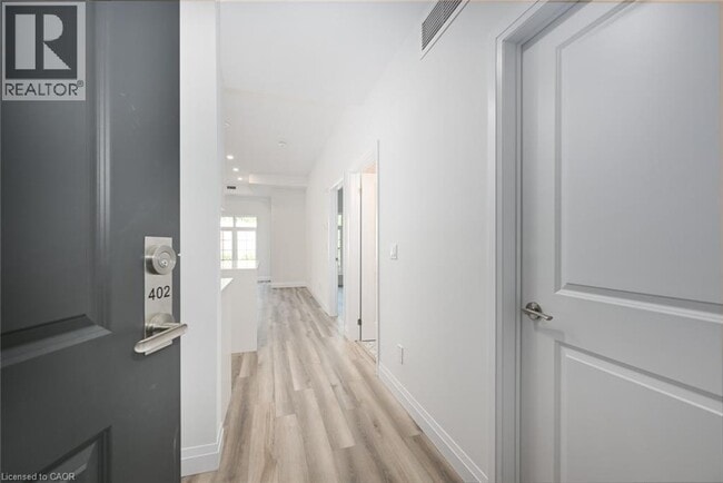 Photo - 153 Wilson St W Unit 402