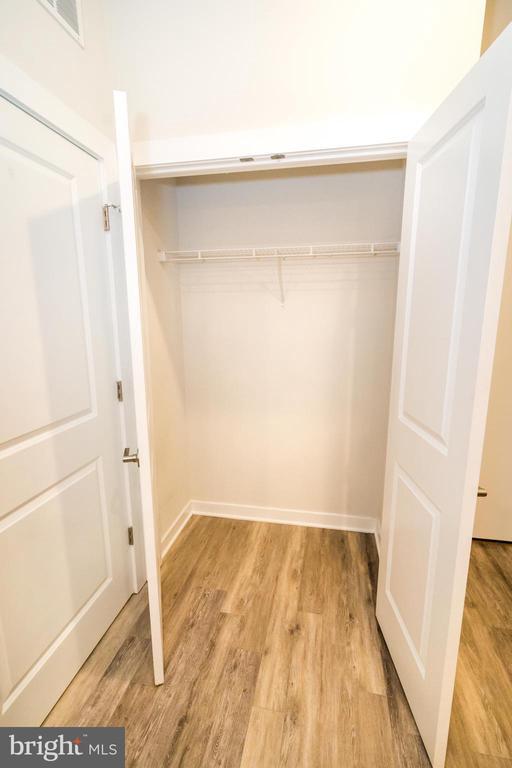Building Photo - 4912 Baltimore Ave Unit 2F Rental