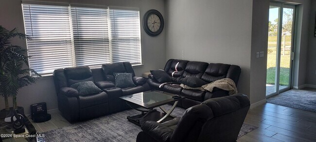 Photo - 5090 Daybreak Dr