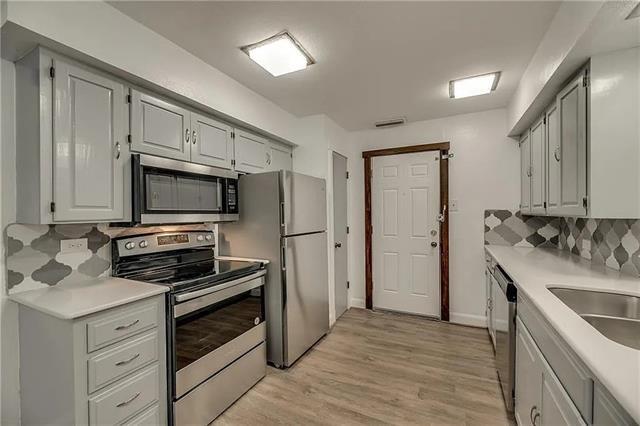 Photo - 202 S Willomet Ave Unit 2