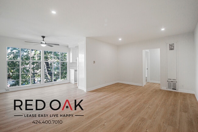 Building Photo - 201 S Occidental Blvd Unit 25