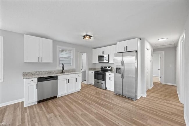 Photo - 2810 Roanoke Ave